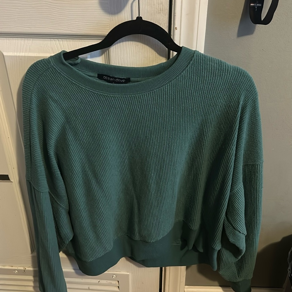 Size Small sweater.